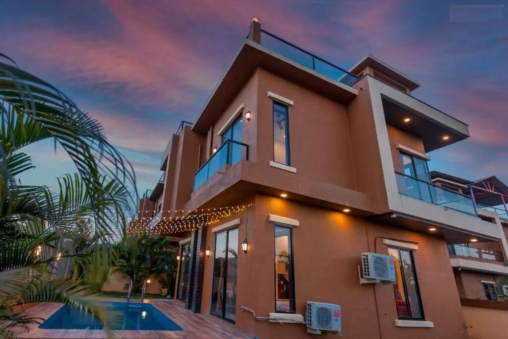 לונבלה Martini Villa By Aquastay מראה חיצוני תמונה